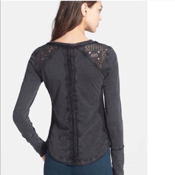 Free People Gold Coast Black Medium Henley - Picture 2 of 2